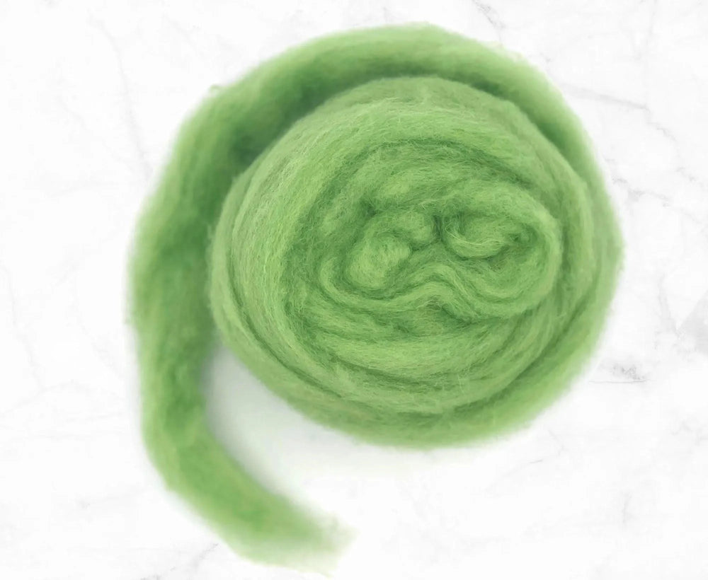 Carded Corriedale Sliver Leaf Carded Wool WoW