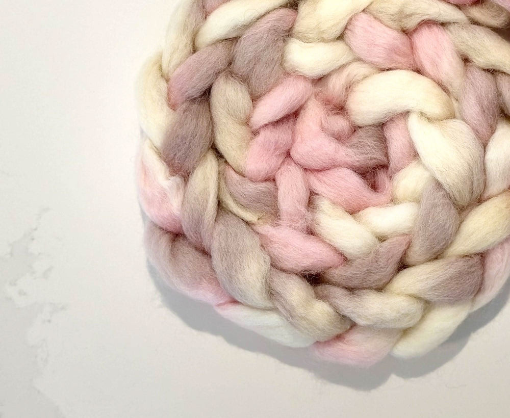 Callisto Dyed Wool WoW