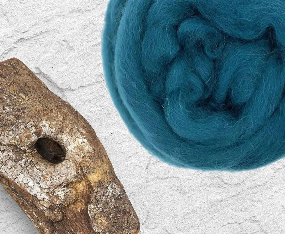 Shetland Woodpecker Dyed Wool WoW