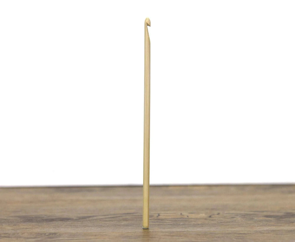 Bamboo Crochet Hook - 2mm to 6.5mm Equipment and Accessories WoW