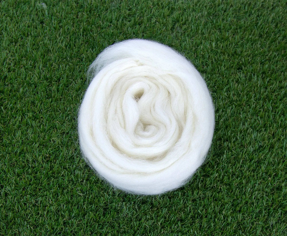 White Jacob Top - World of Wool