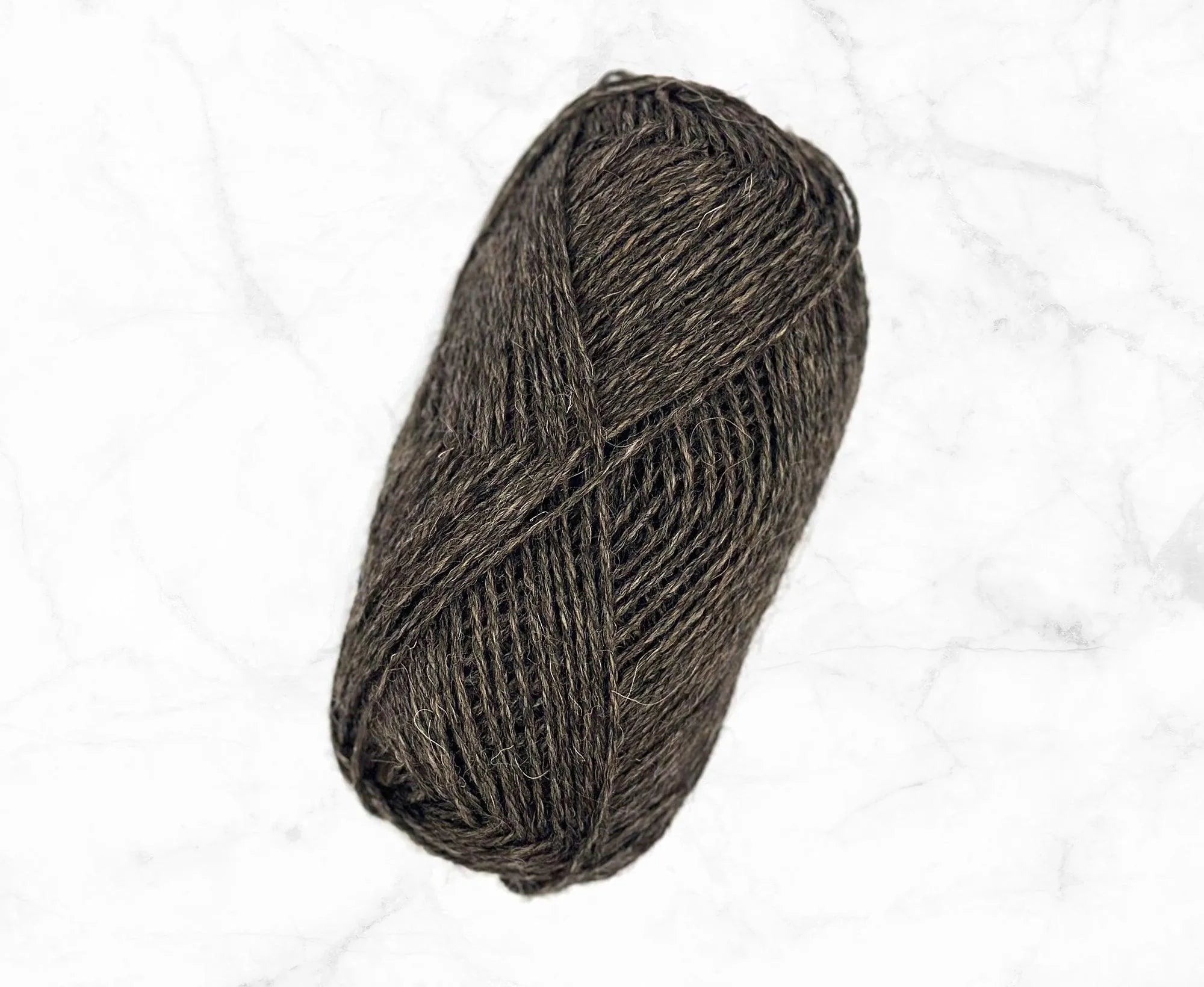 Day 18 / Shoe Maker DK Yarn Yarn WoW
