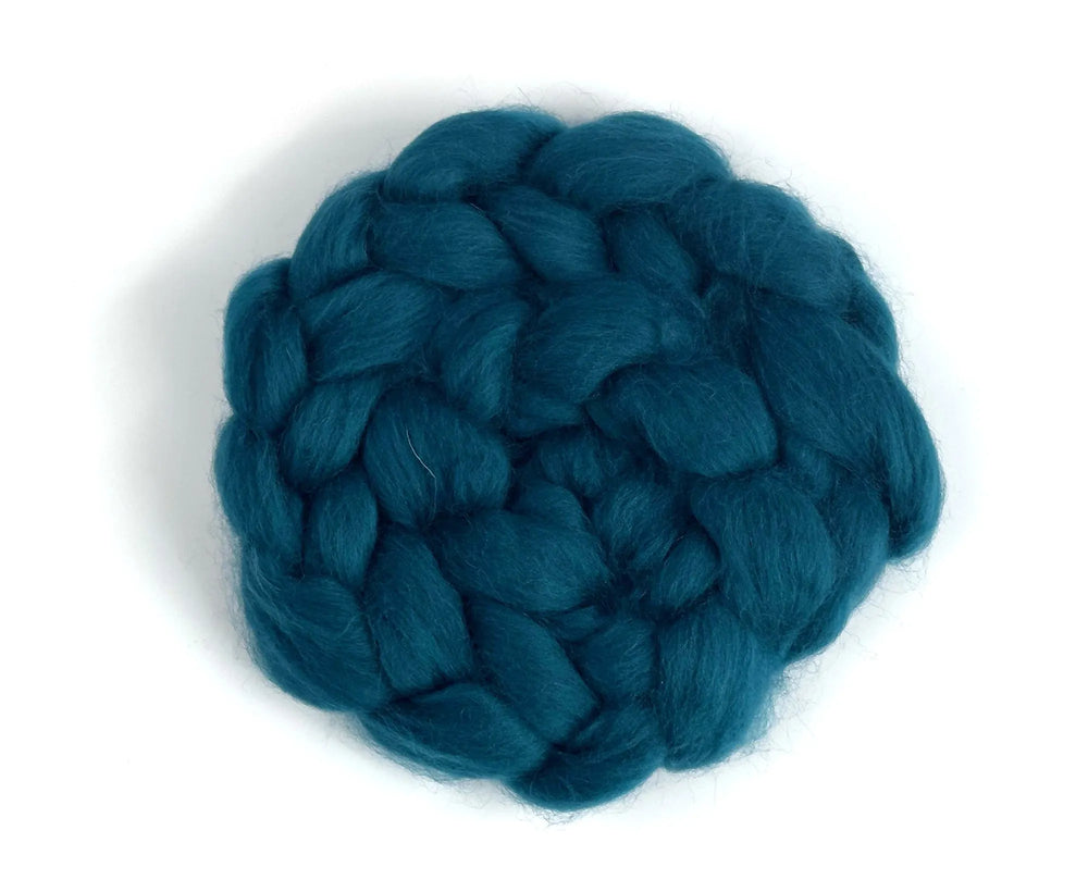 Blue Faced Leicester Woodpecker Green Dyed Wool World Of Wool