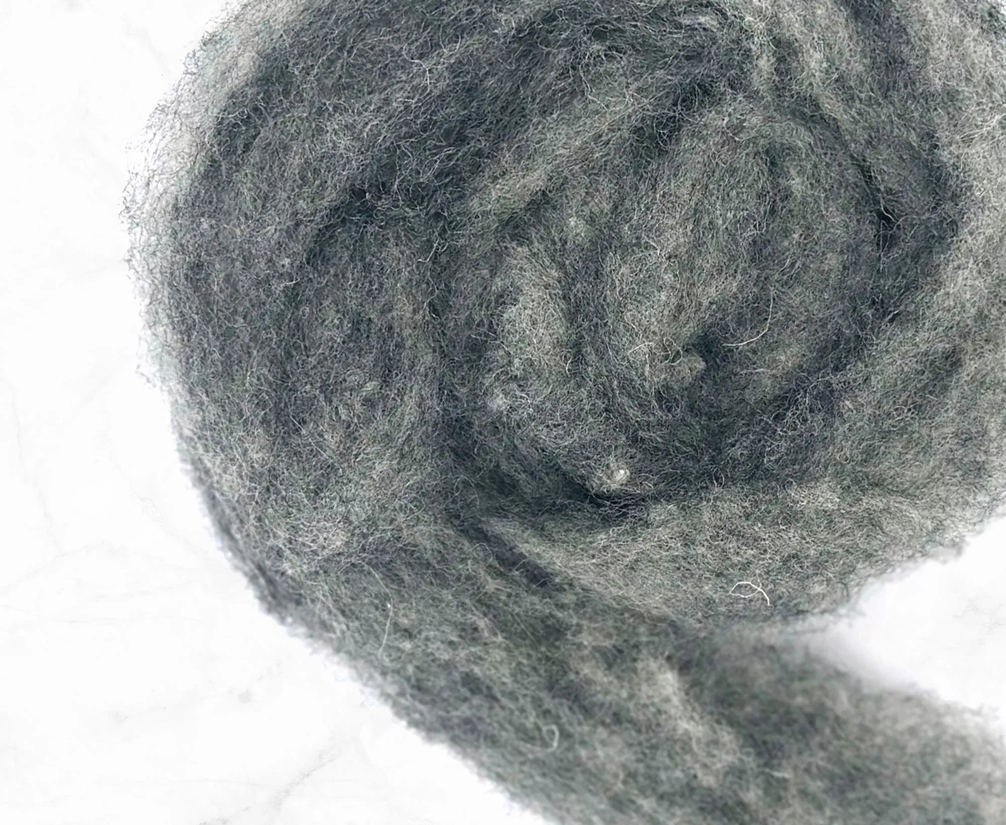 Carded Light Grey Cheviot Sliver.