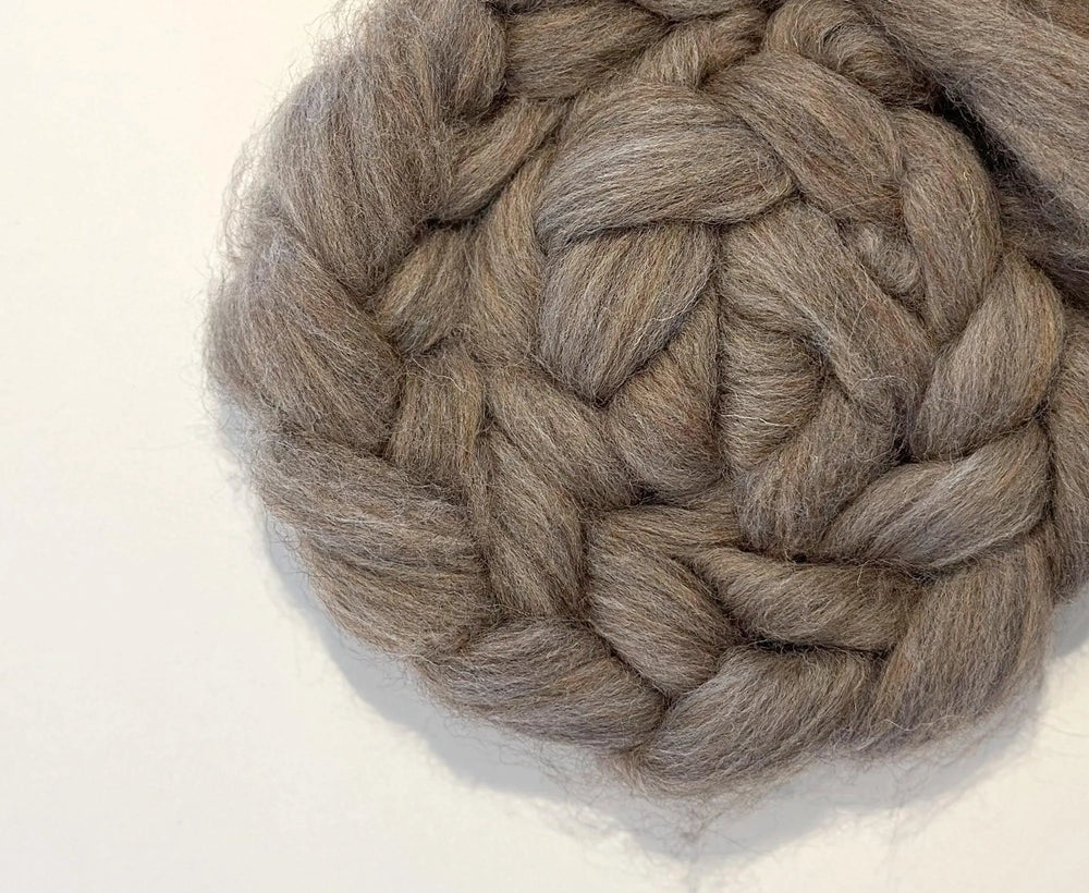 Speckle Wholemeal Brown Dyed Wool WoW