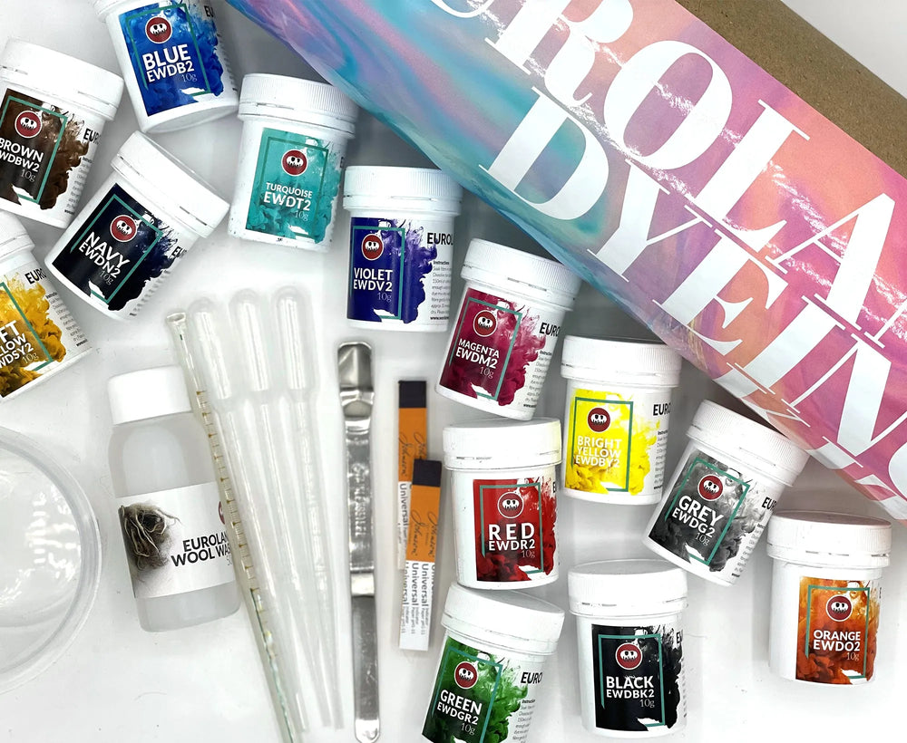 Eurolana Dyeing Kit.