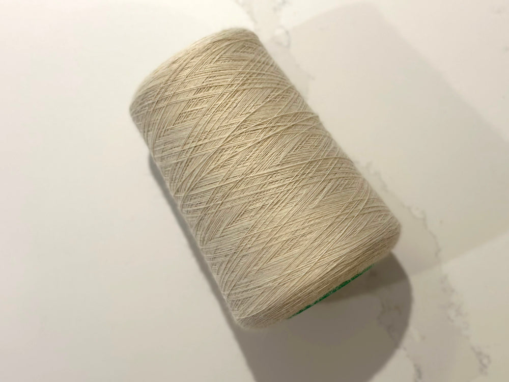 White Blue Faced Leicester Weaving Yarn.