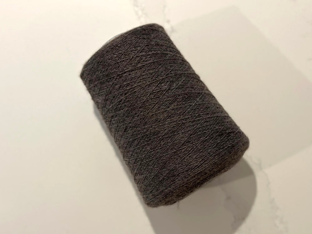 Brown Blue Faced Leicester Weaving Yarn.