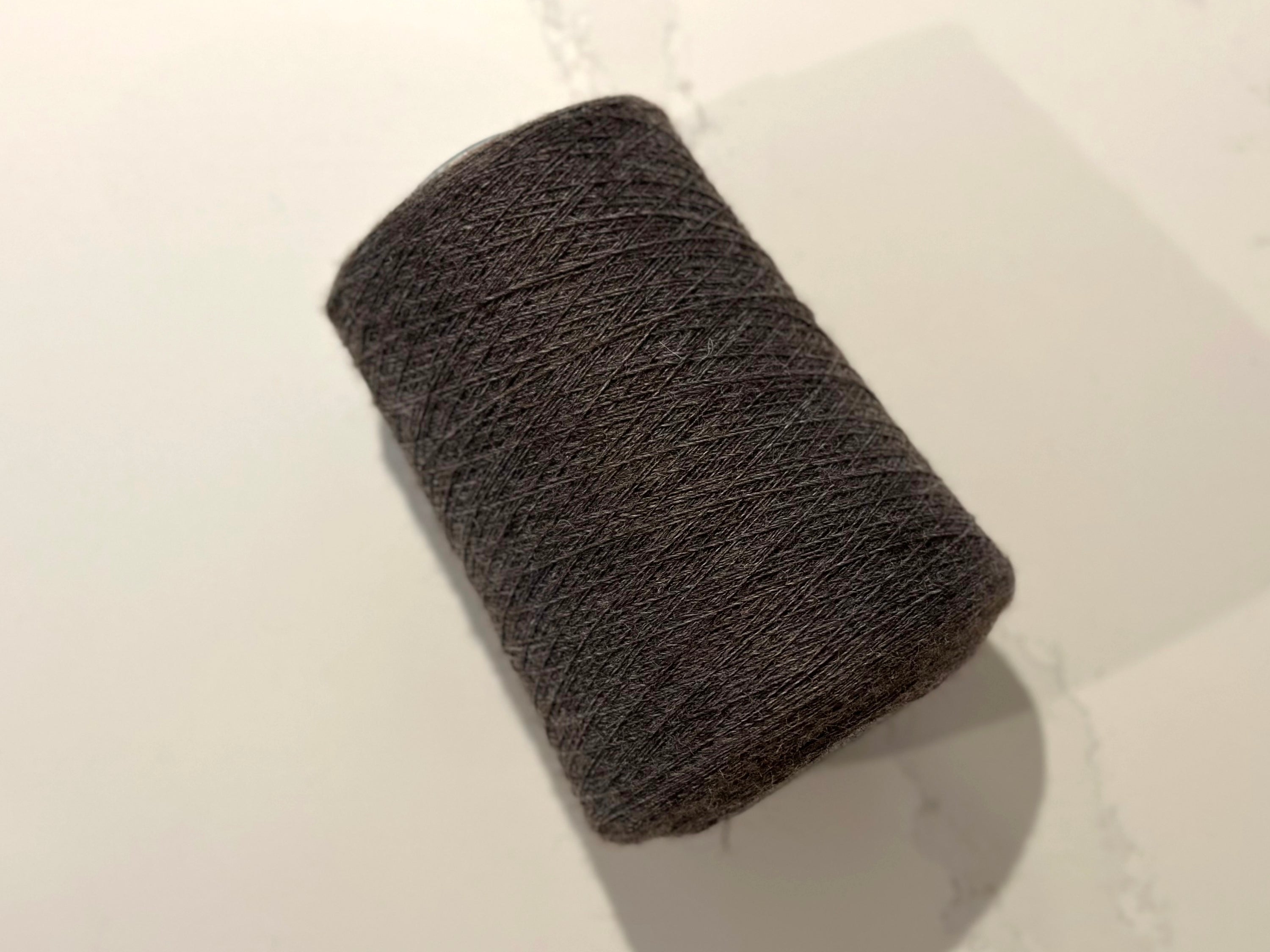 Brown Blue Faced Leicester Weaving Yarn.