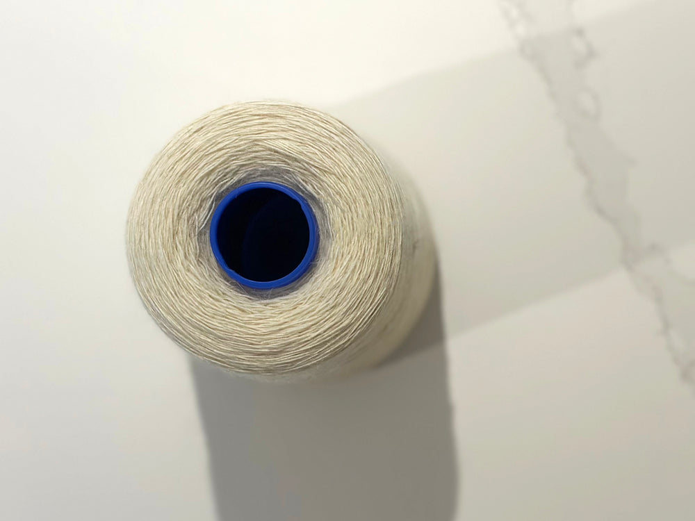 White Jacob Weaving Yarn.