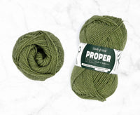Ginnel Green Proper 4 Ply Yarn.
