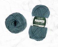 Gander Green Proper 4 Ply Yarn.