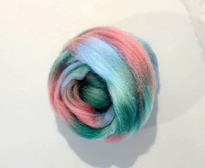 Rhea Dyed Wool WoW