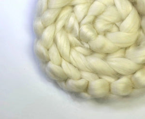 White Cashgora Top Speciality Fibres World Of Wool