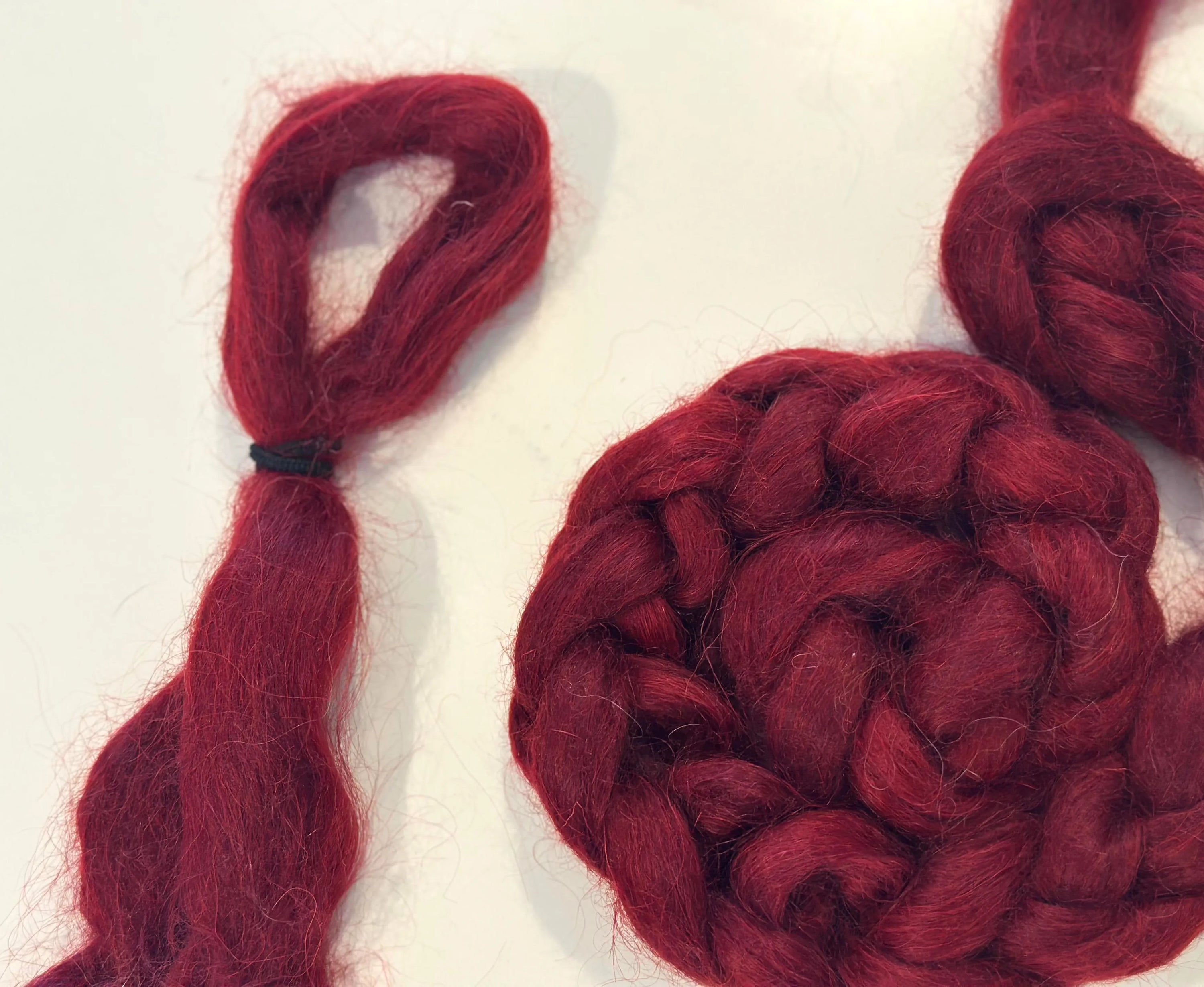 Glacier Cherry Wavy Dolls Hair Effect Fibres World Of Wool