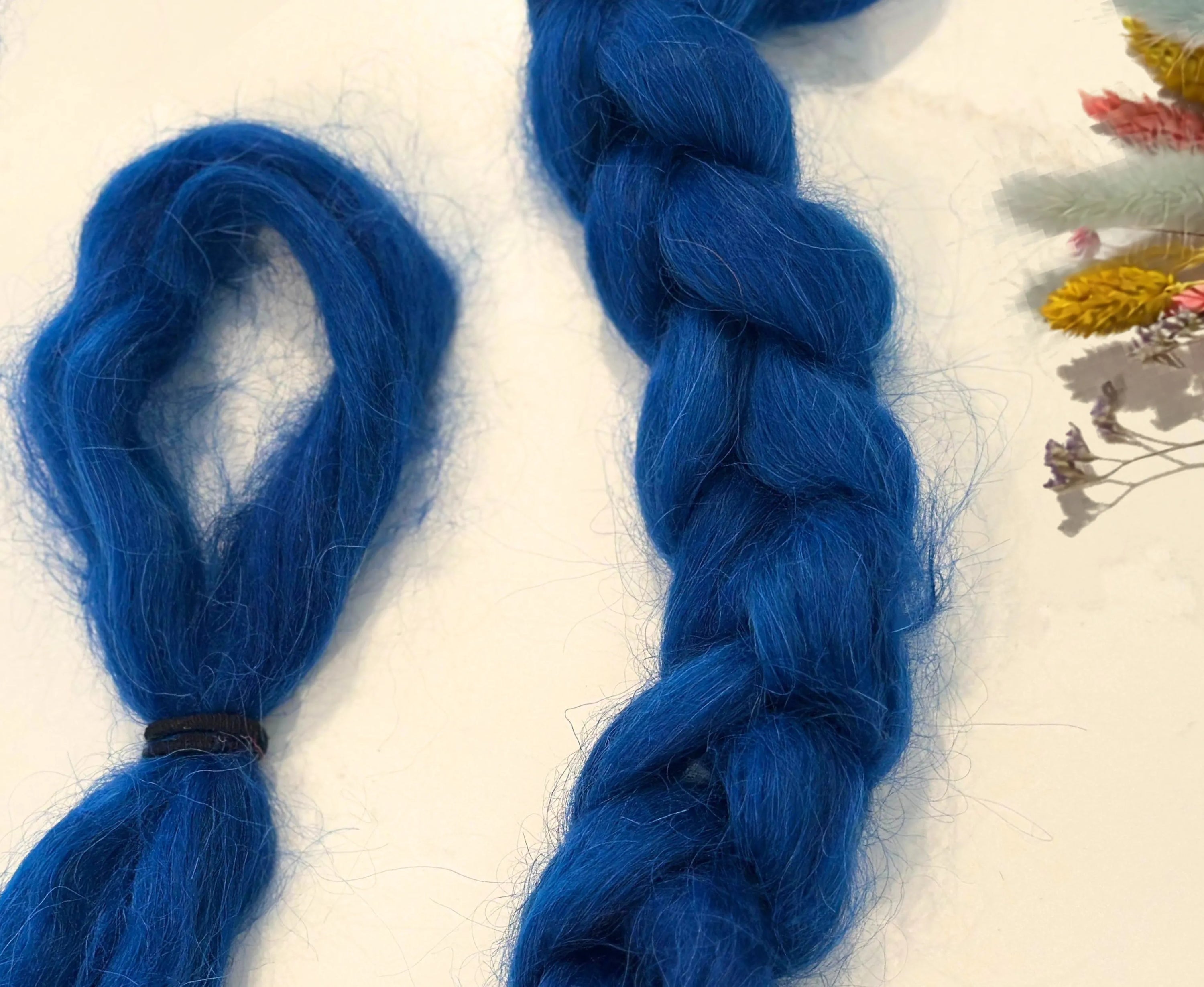 Deep Ocean Wavy Dolls Hair Effect Fibres World Of Wool