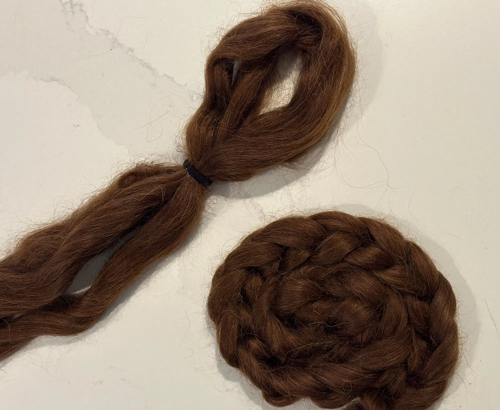 Treasure Chest Wavy Dolls Hair.