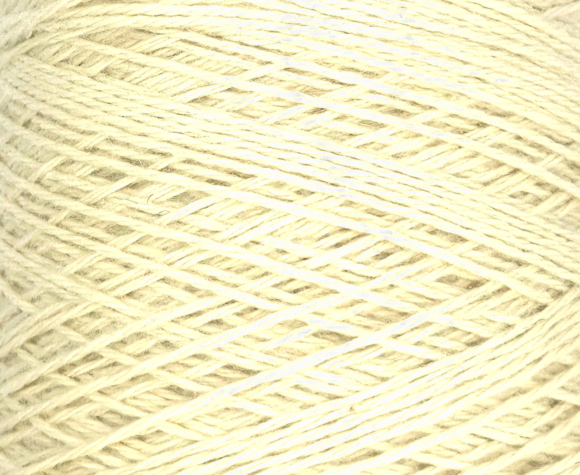 Cuddle Chunky Machine Knitting Yarn.