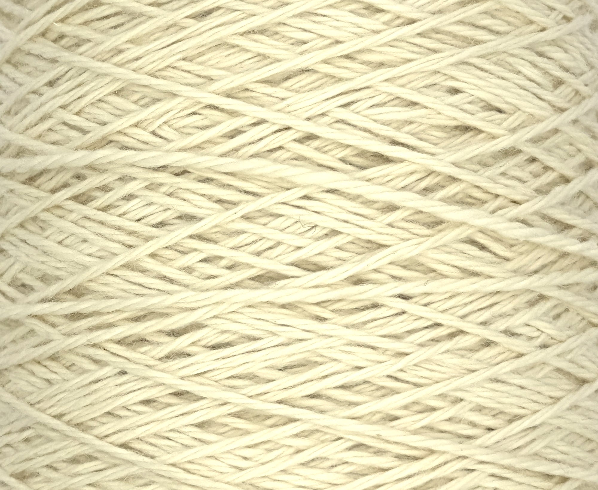 Snuggle Chunky Machine Knitting Yarn.