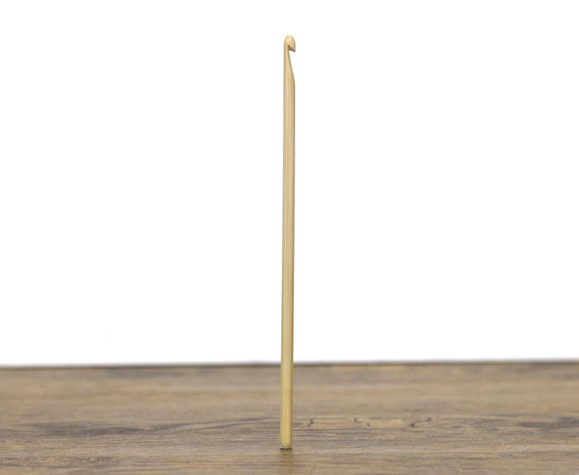 Bamboo Crochet Hook - 2mm to 6.5mm.