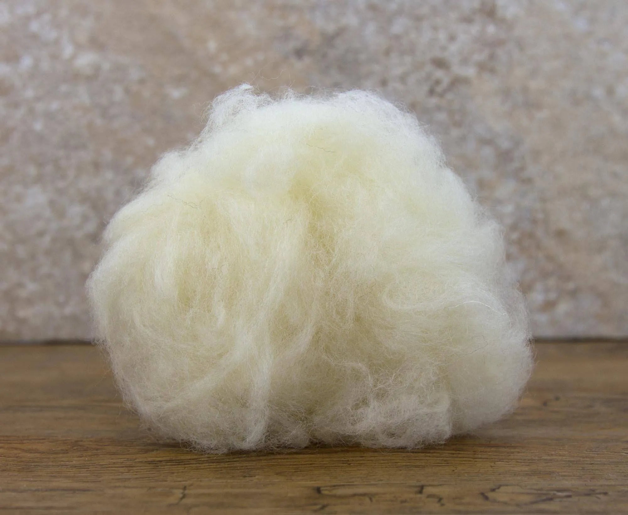 Carded White Lambswool - World of Wool