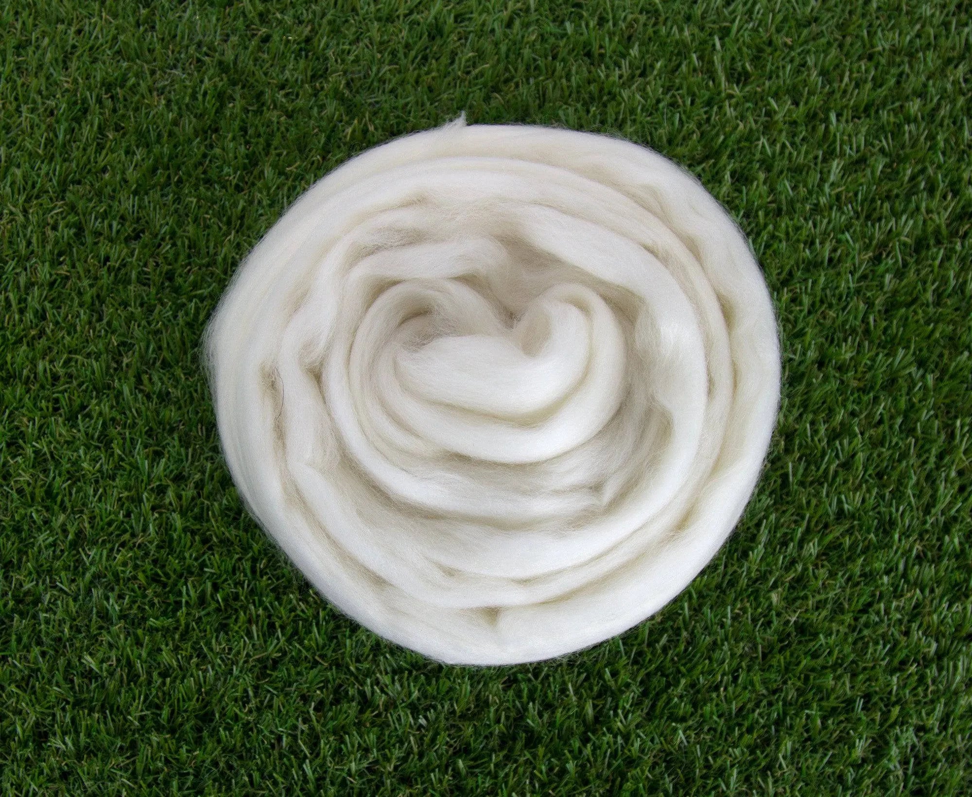 18.5mic 100's Super Fine Merino Top.