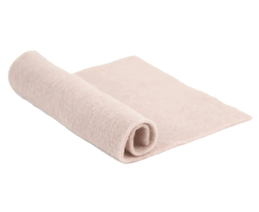 21mic Merino Eggshell Pre-Felt.