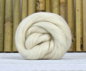 White Baby Alpaca Top Speciality Fibres WoW