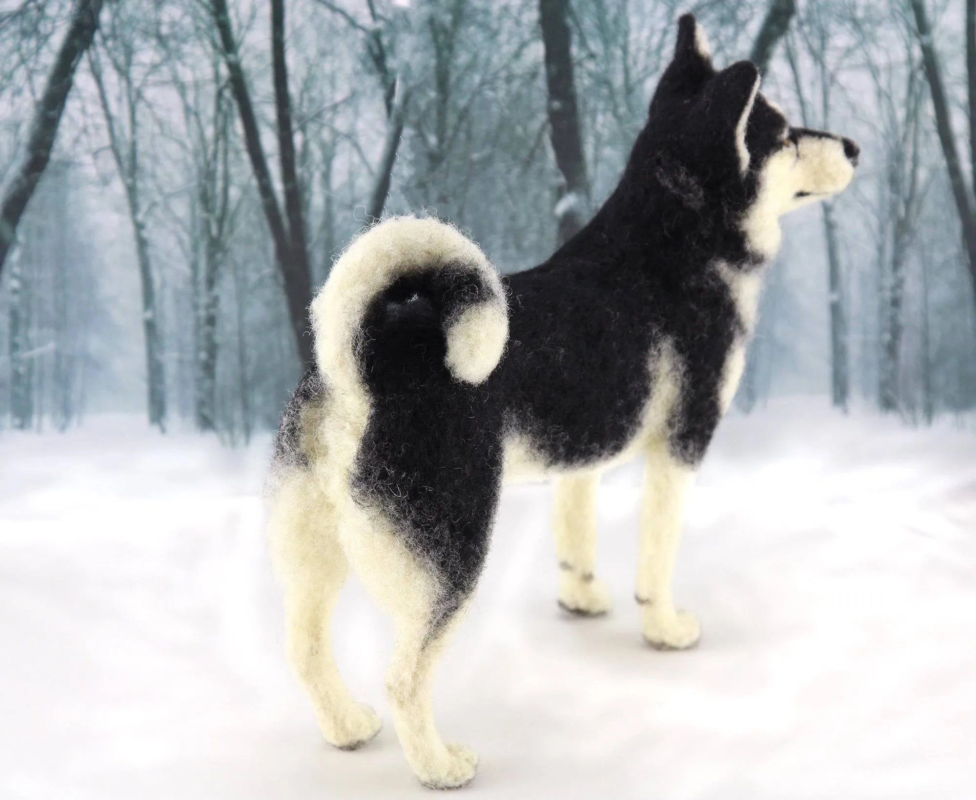 Hunter The Husky  | Needle Felting Kit.