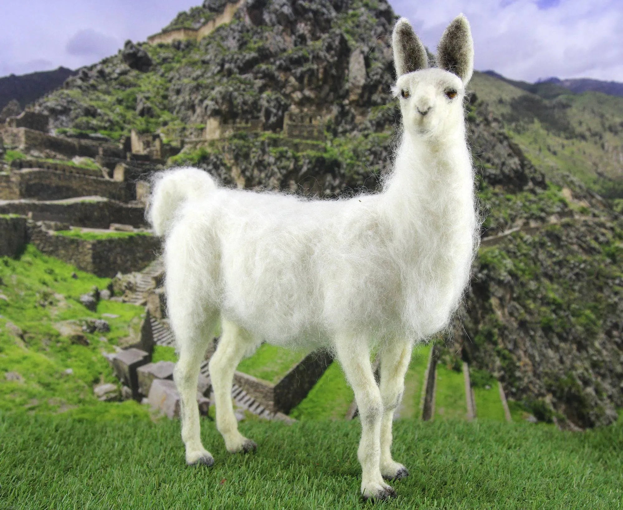 Lennon The Llama  | Needle Felting Kit.