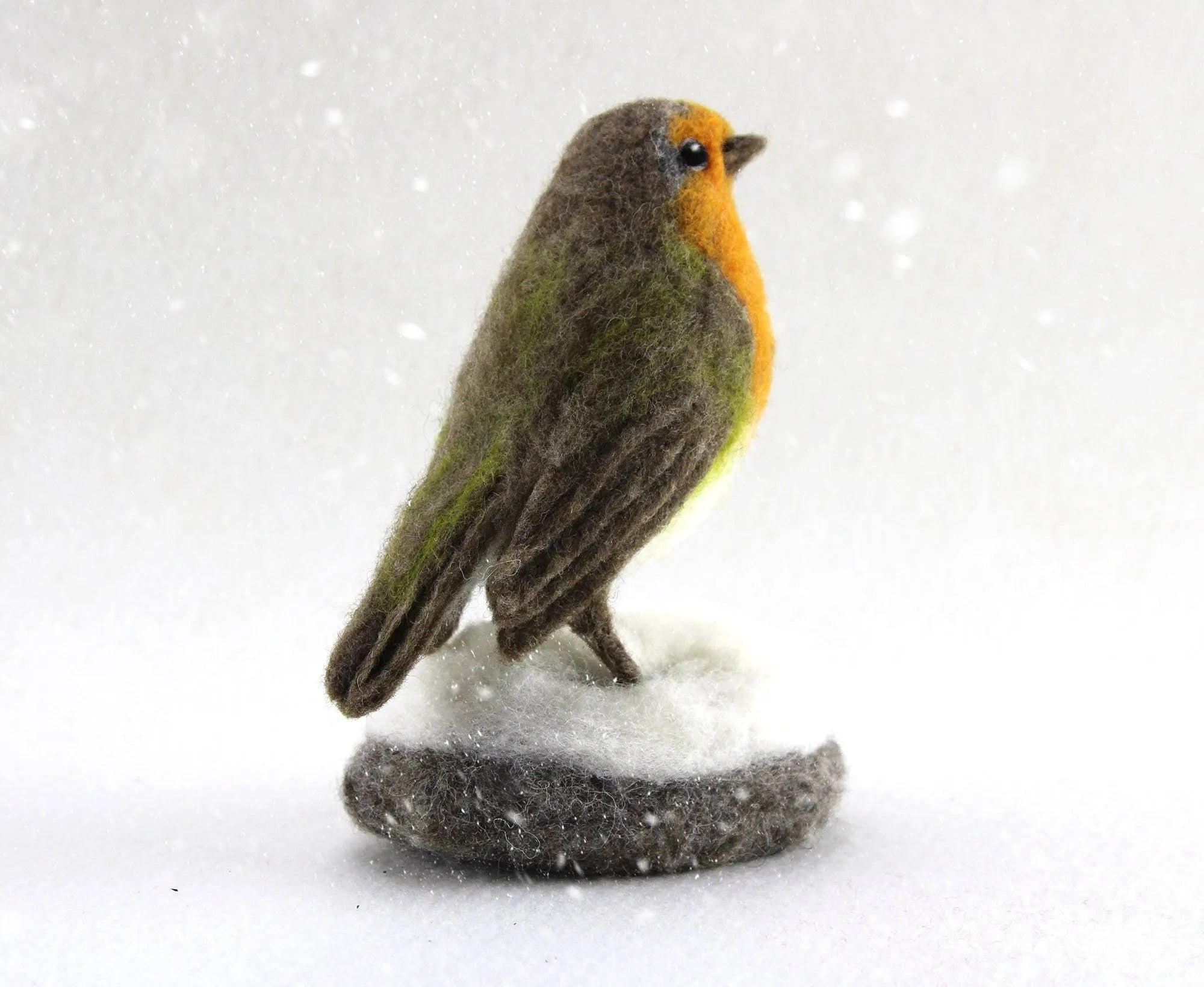 Robyn The Robin | Needle Felting Kit.