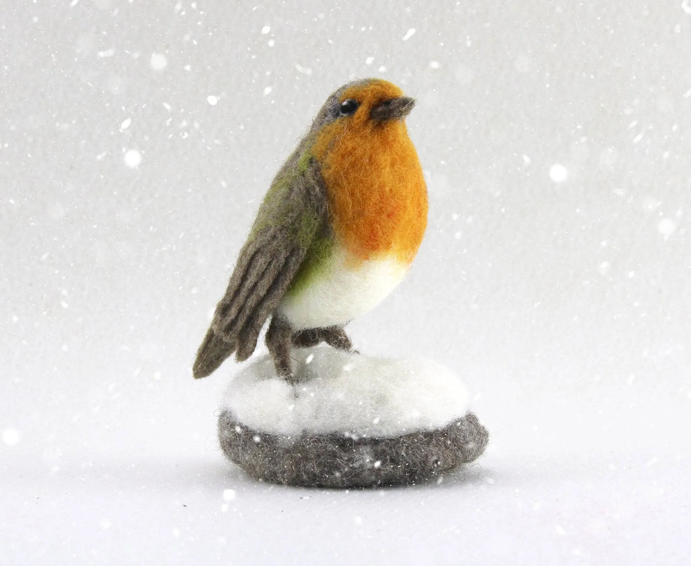 Robyn The Robin | Needle Felting Kit.