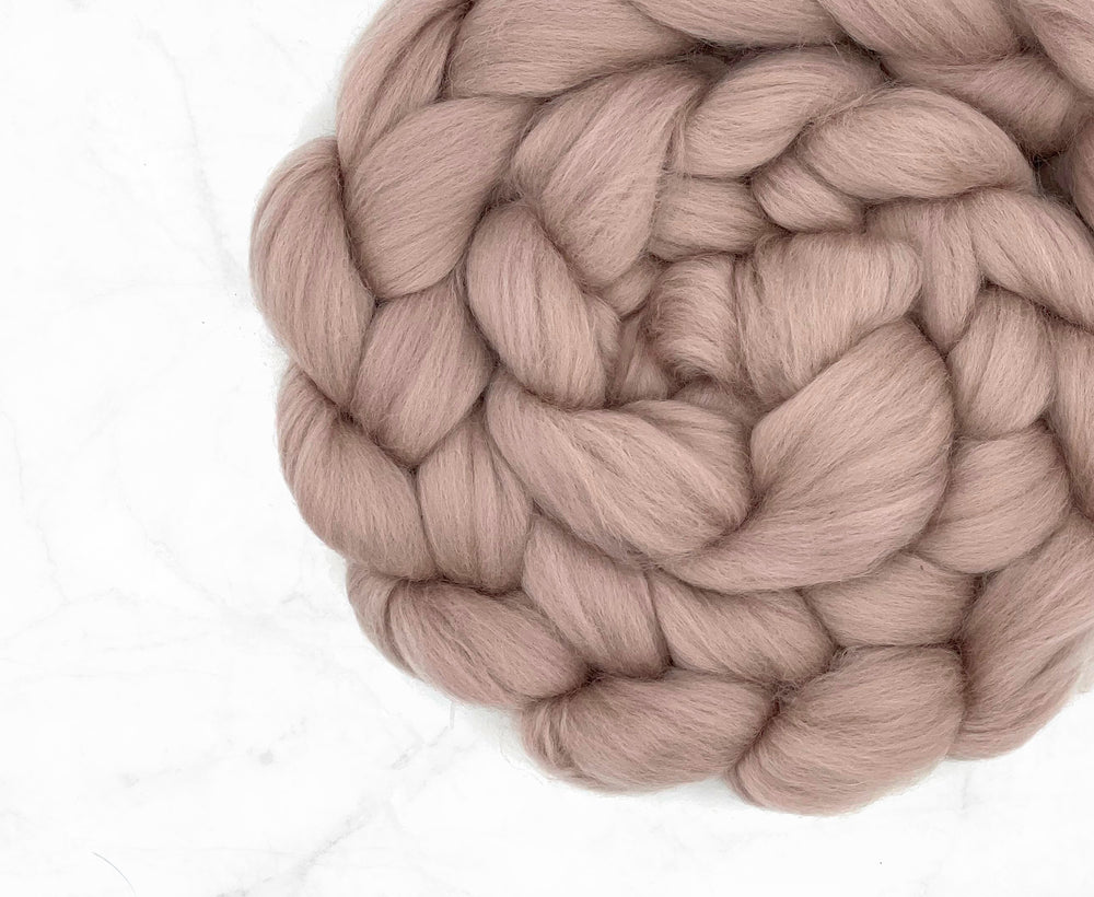 Mink Giant Yarn. Arm Knitting Merino Wool. Roving For Spinning