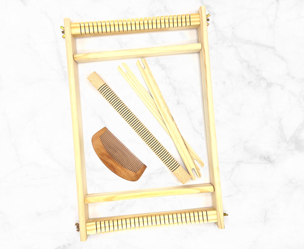 38cm x 20cm Wooden Weaving Loom.