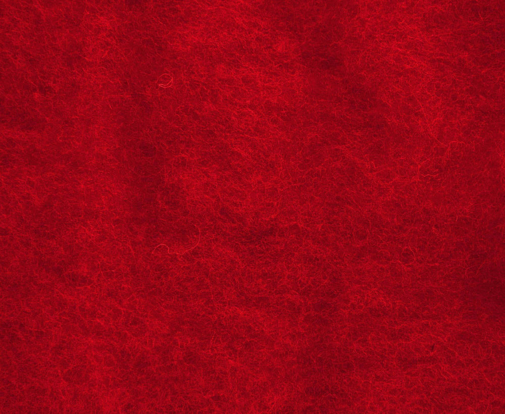 Carded Perendale Batt Scarlet - World of Wool