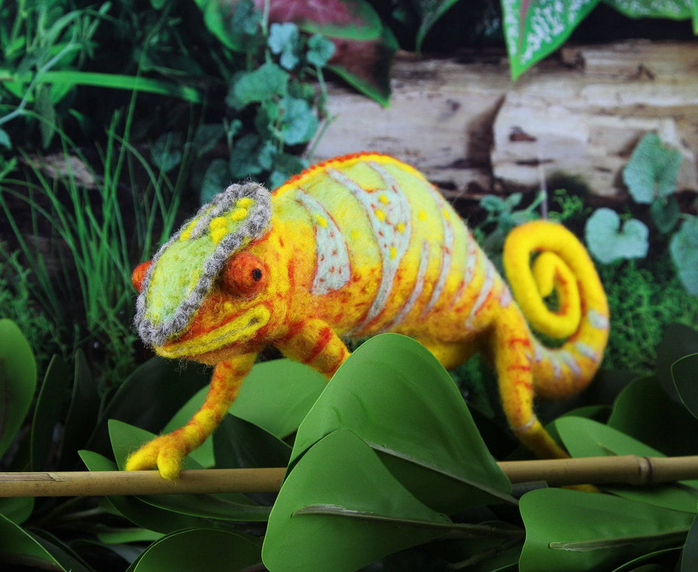 Connie The Chameleon | Needle Felting Kit.