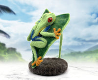 Fonzo the Frog | Needle Felting Kit - World of Wool