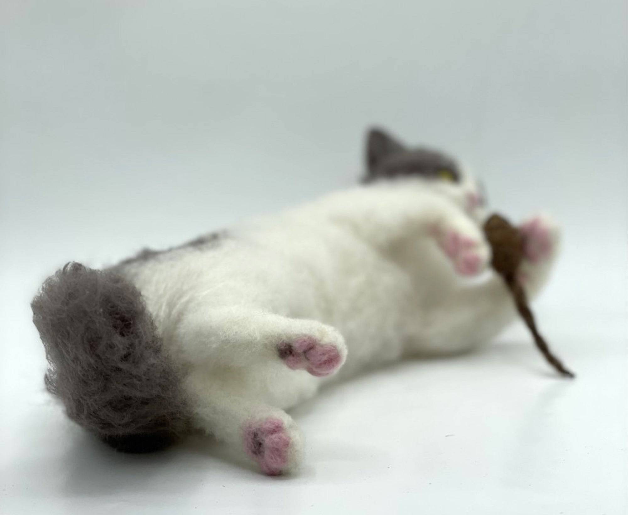 Kitty The Kitten | Artisan Needle Felting Kit.