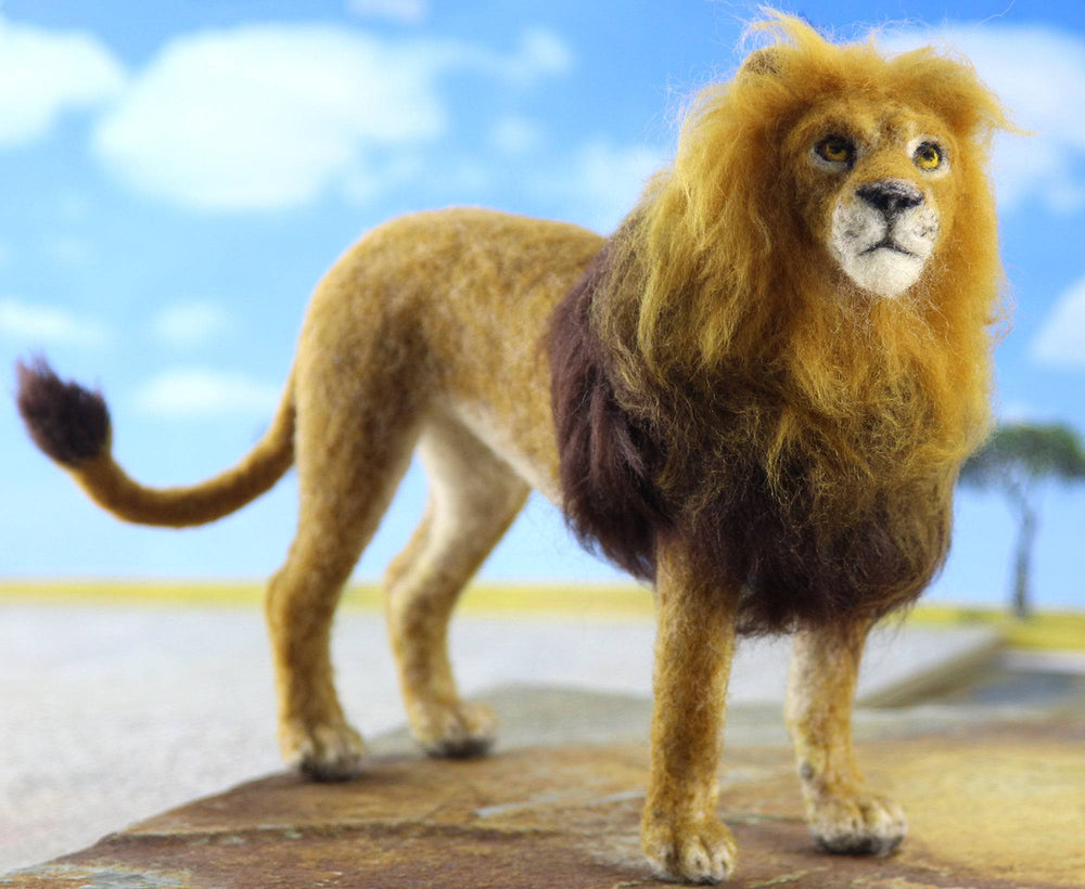 Lewie The Lion  | Needle Felting Kit.