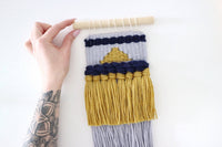 Handwoven Wall Hanging Kit - Rookie - World of Wool